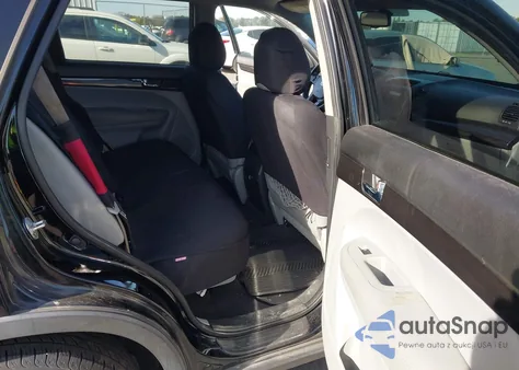 2013 Kia Sorento Lx z USA, uszkodzony, nr VIN 5XYKTCA65DG386614